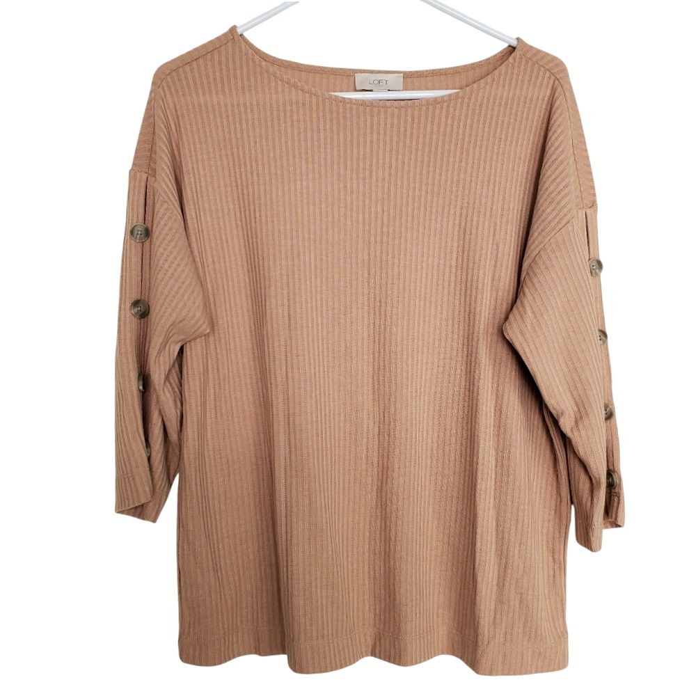 Loft Tan Ribbed 3/4 Slit Sleeve w/ Buttons Boat Neck Top Stretch Lightweight M